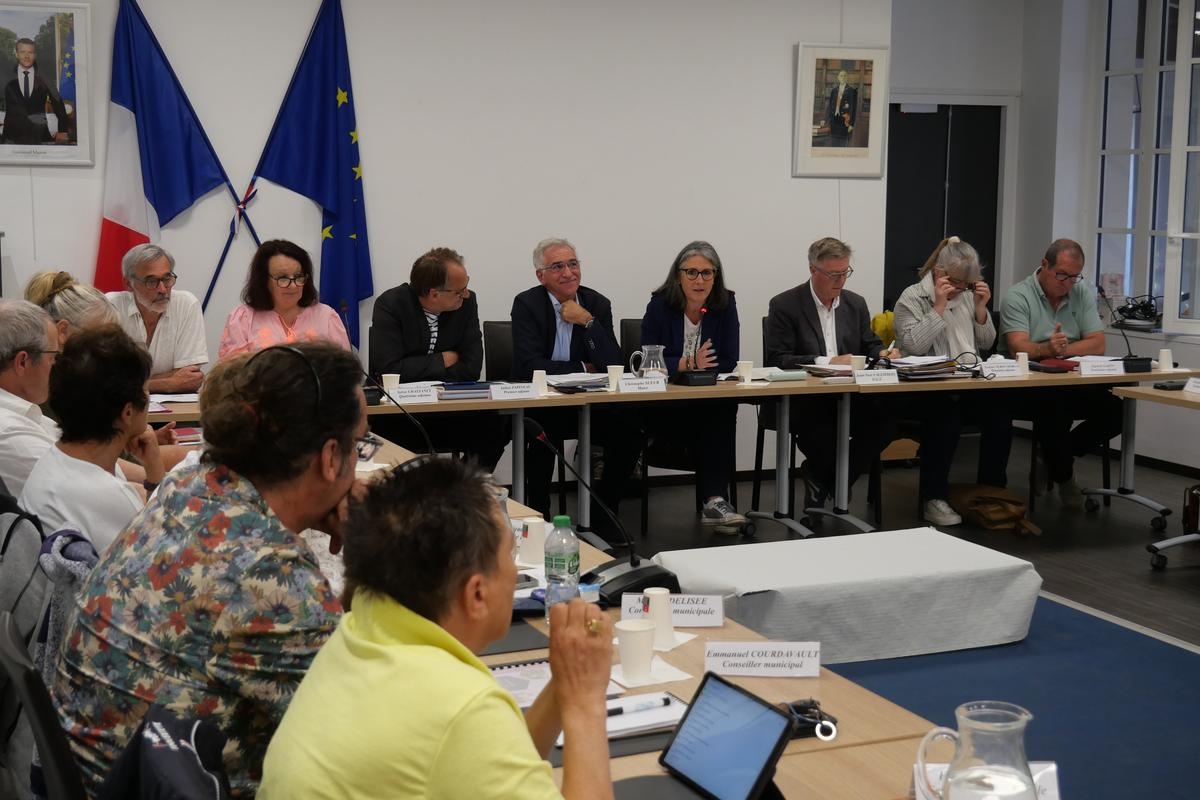 Saint-Pierre-d’Oléron : la commune veut « respecter les engagements pris »