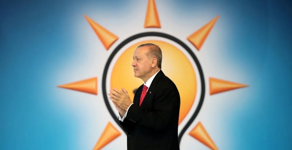 Kenan Çamurcu a écrit : Être une personne religieuse dissidente dans les années de tyrannie du peuple religieux