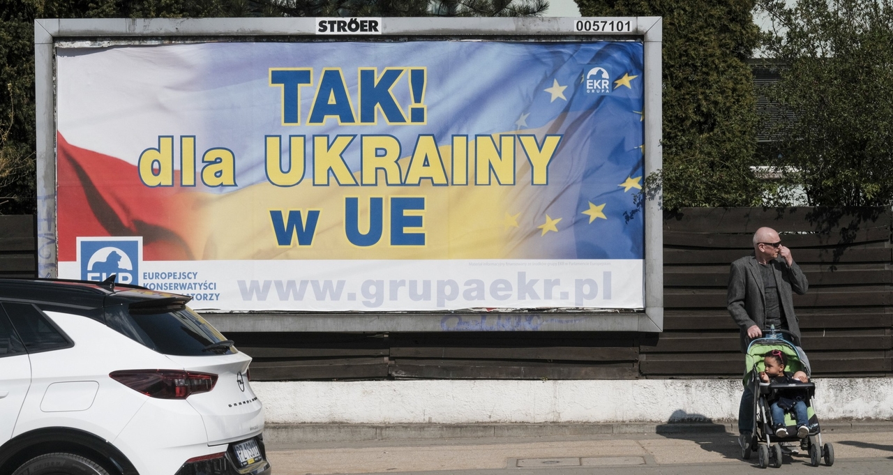 A oposição à adesão da Ucrânia à UE e à NATO supera agora o apoio na Polónia