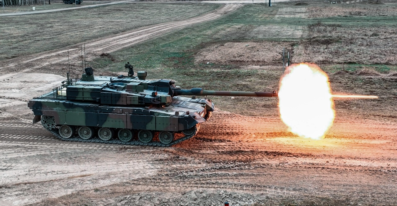 Poland to have more tanks than UK, Germany, France and Italy combined after signing new K2 deal