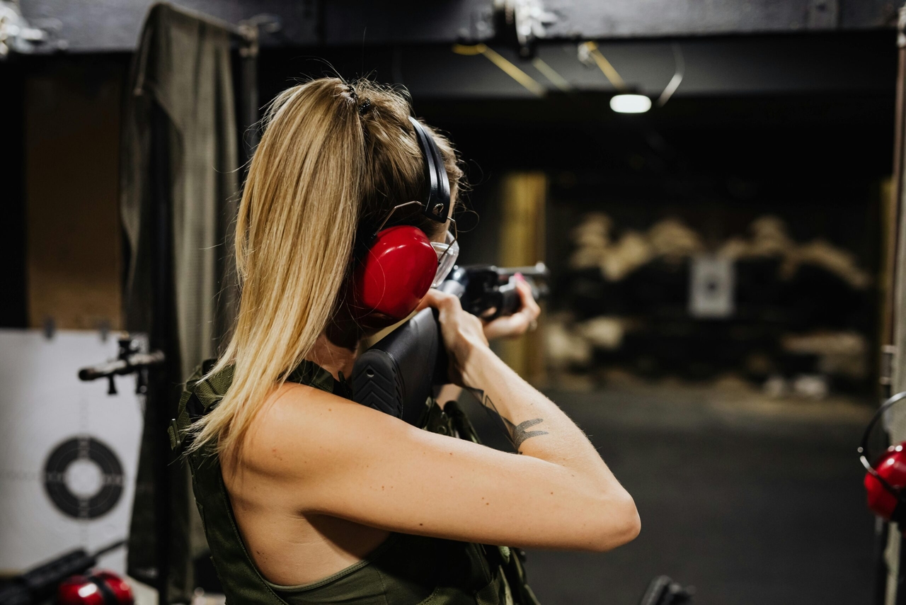 Los nuevos permisos de armas se cuadruplican en Polonia desde 2020 en medio de la guerra en Ucrania