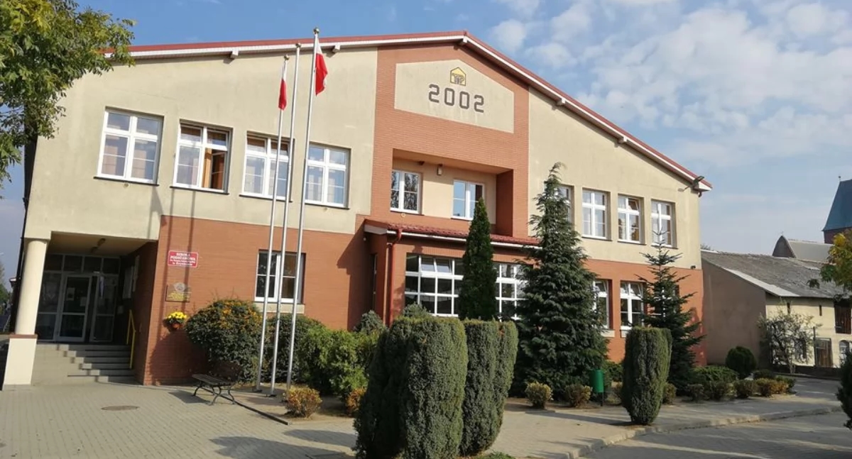 Konflikt interesów w szkole? Dyrektorka odpowiada