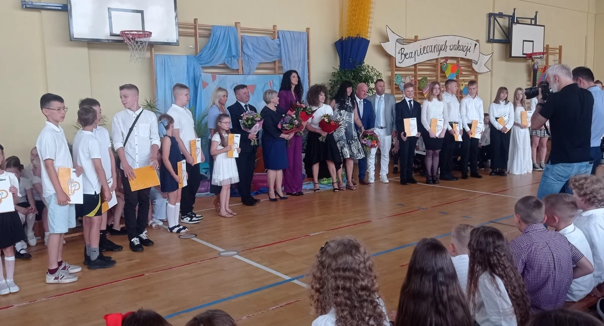Celebraciones provinciales de fin de curso escolar en Prusice