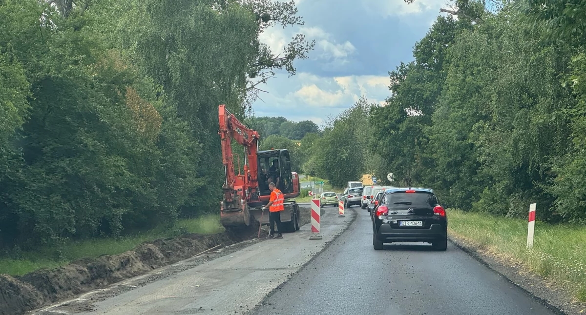 Si prega di prestare attenzione agli autisti in caso di interruzioni sul percorso per Oborniki Śląskie.