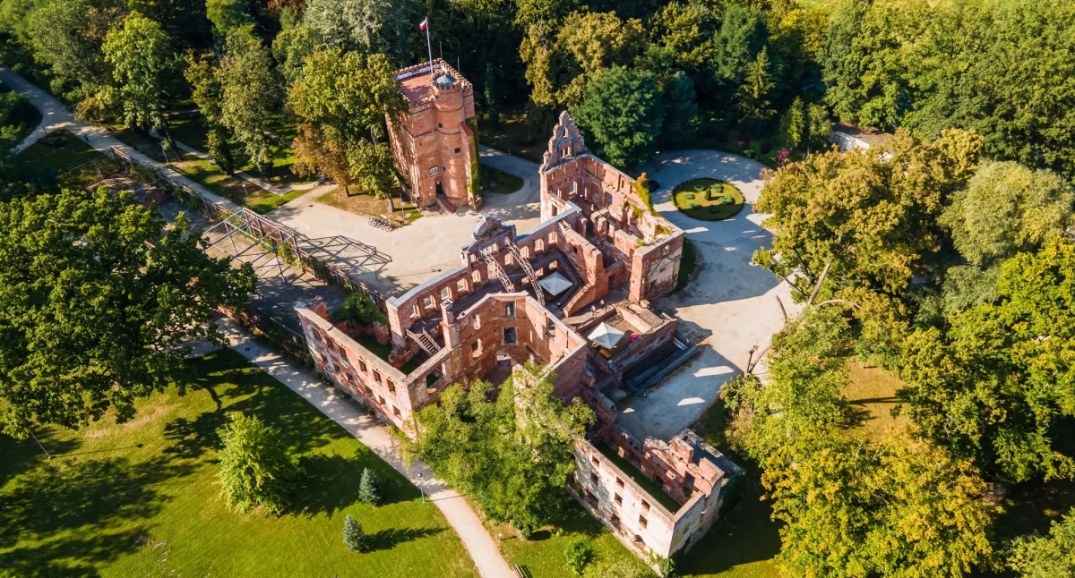 Volksgeluiden tussen de paleisbomen