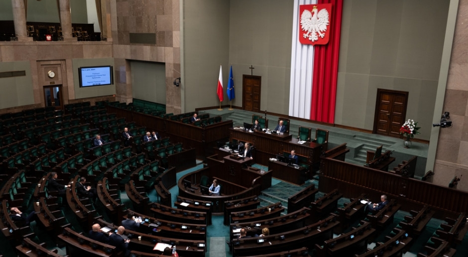 Kto obejmie mandat po Łukaszu Litewce? Pierwszy polityk w kolejce wybrał samorząd