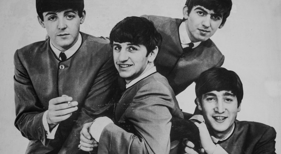 Si sa chi scriverà le sceneggiature dei quattro film dei Beatles