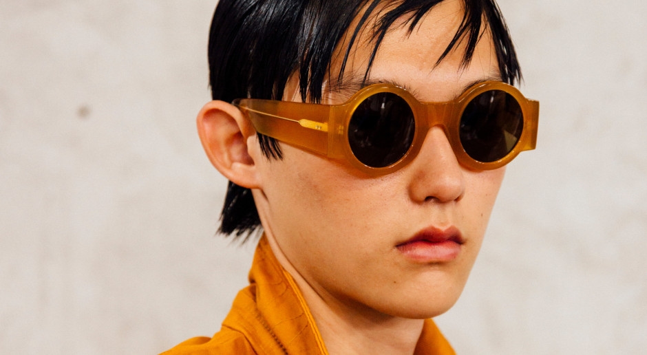 ¿La moda masculina es aburrida? ¡Descubre este nuevo pareo de Dries Van Noten!