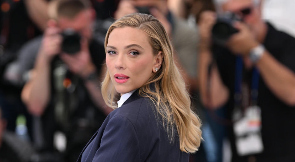 La voce di Scarlett Johansson scoraggia efficacemente i lupi, affermano gli allevatori