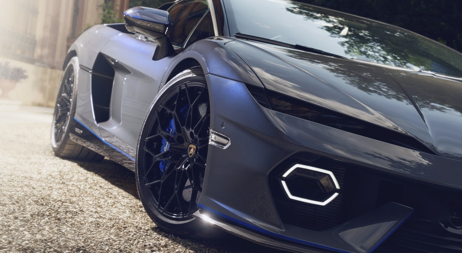 Ecco la nuova Lamborghini Temerario in edizione limitata. Nata da fibra di carbonio e schiuma di mare sarda.