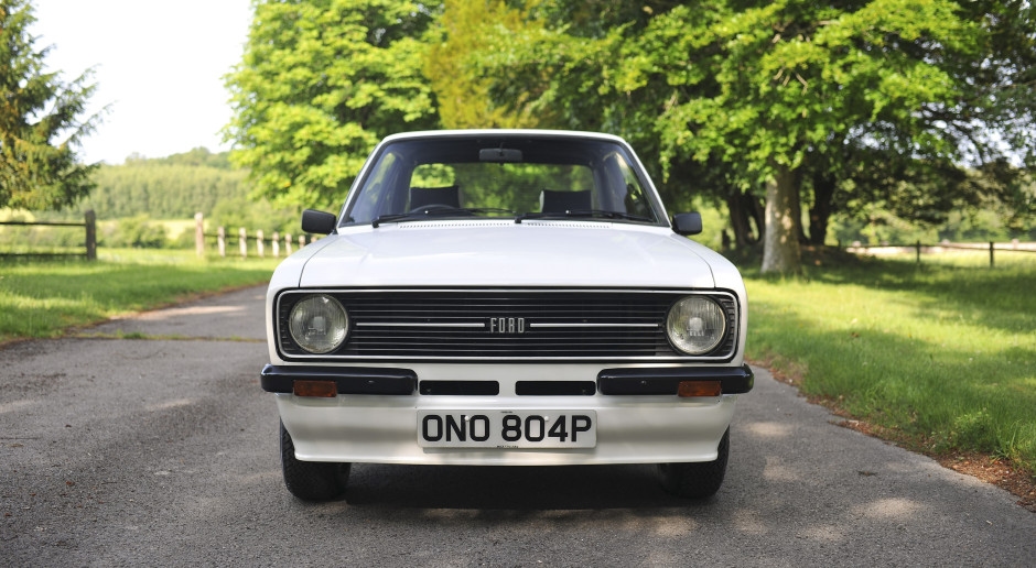 Questa vecchia Ford vale oltre 1,5 milioni di złoty. Vi spieghiamo perché.