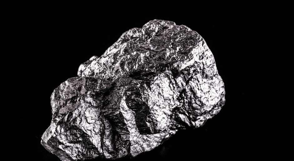 Ouro? Na vida. Este é o metal precioso mais valioso do planeta.
