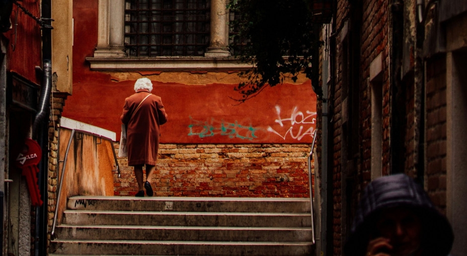 The Last Queen of Scanno: Why 94-Year-Old Margherita Ciarletta Became a Tourist Attraction