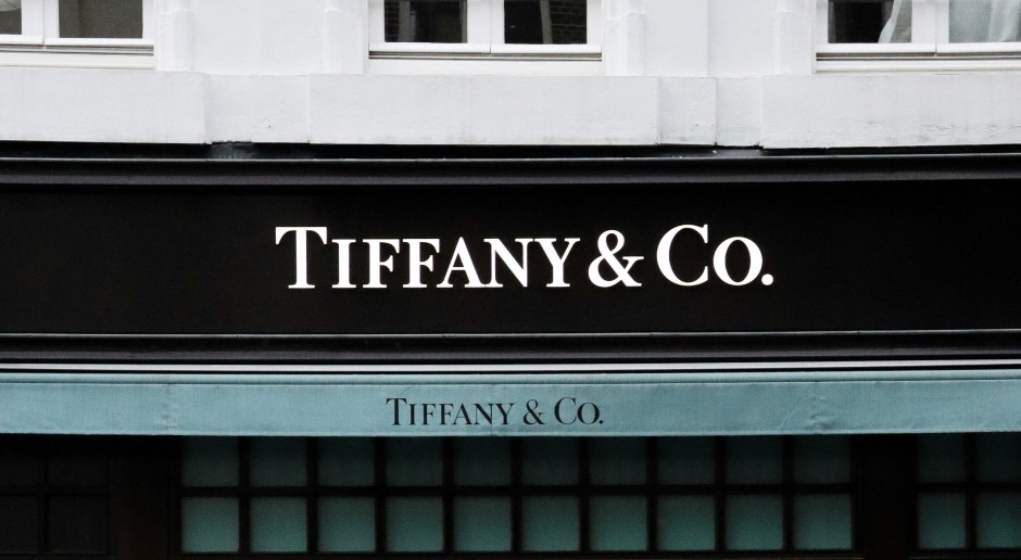 Brilhando com centenas de diamantes e tecnologia de ponta, a Tiffany & Co. apresenta o relógio mais luxuoso do ano.