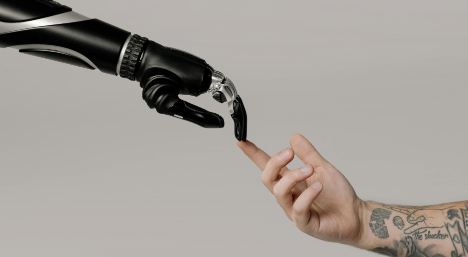 Ni Rembrandt ni Klimt. Este artista suele ser copiado por inteligencia artificial.