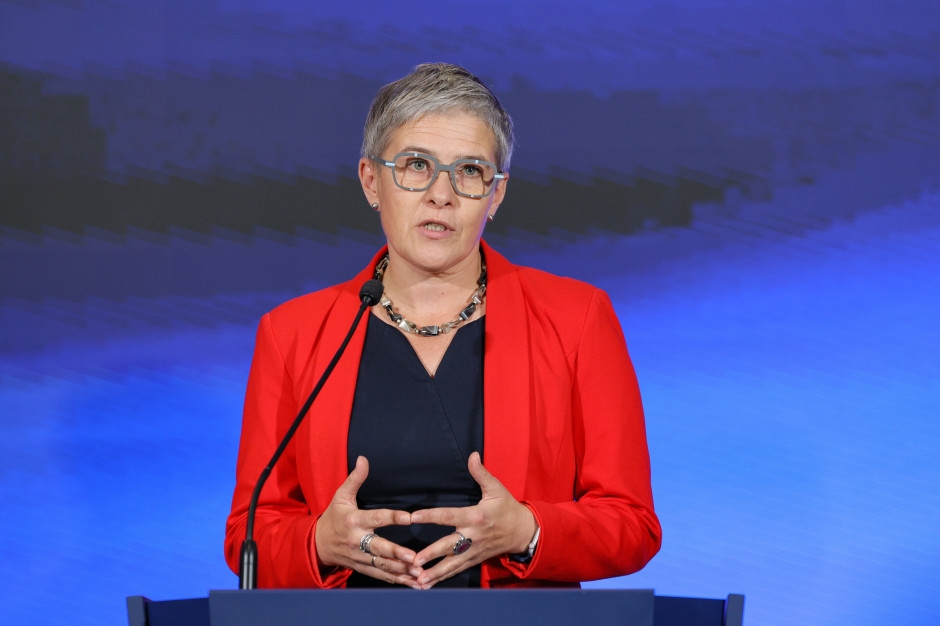 La stratégie du ministère est dépourvue de budget. La science polonaise manque de financement pour ses besoins fondamentaux.