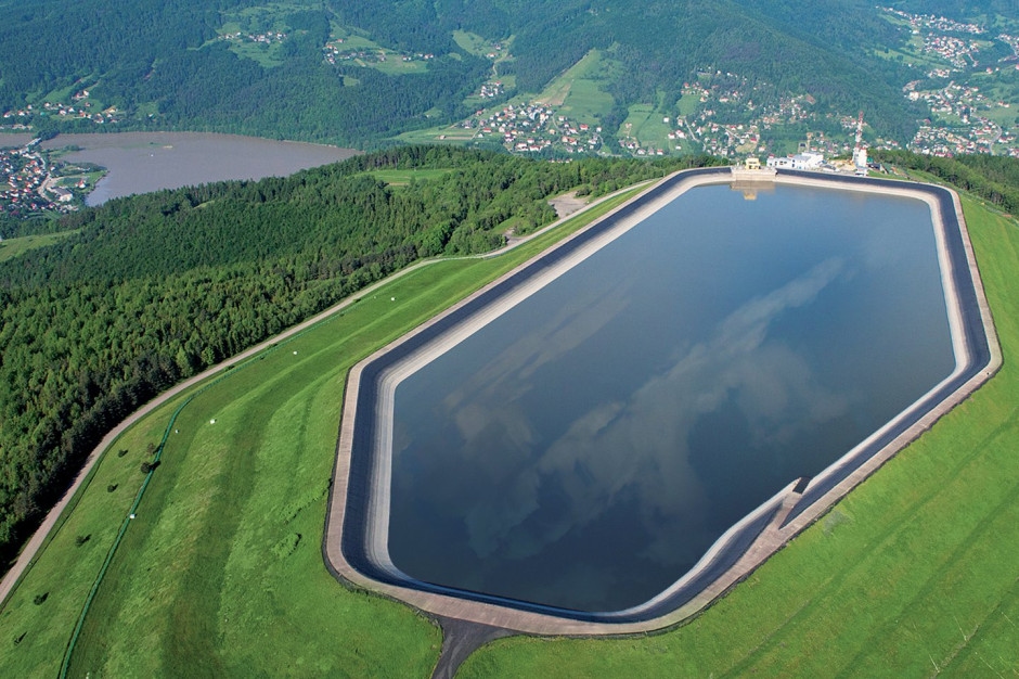 PGE odstąpiła od umowy za prawie 1,3 mld zł. Podano kluczowy powód