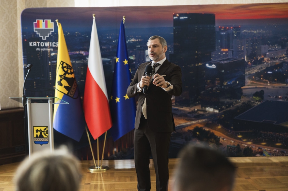Sztuczna inteligencja bliżej biznesu. Ruszyło nowe Centrum Kompetencyjne AI