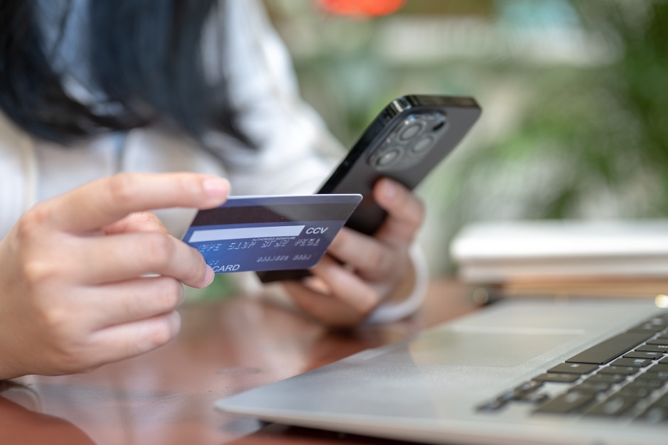 Comarch i Żabka mogą na tym skorzystać. Azjatycki fintech poszukuje inwestora