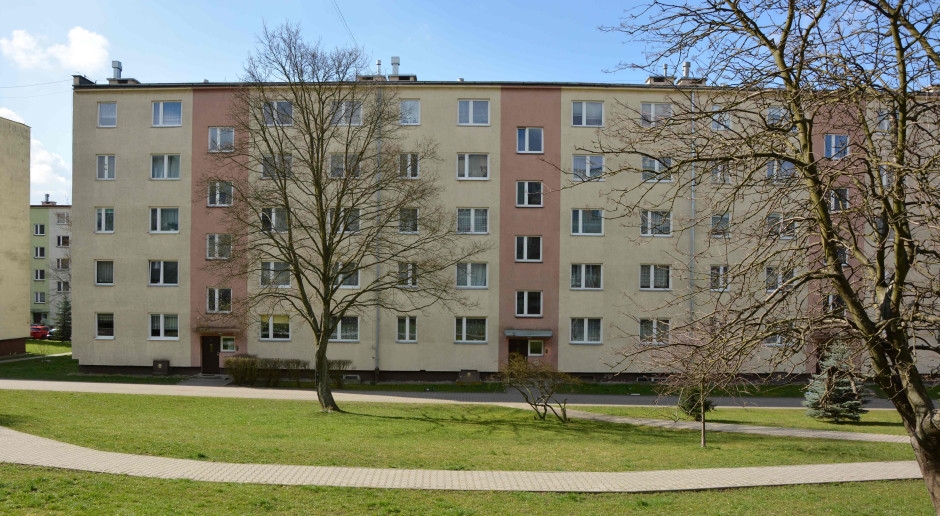 Pratica crudele in Polonia. Si appropriano della ricchezza della vita con il pretesto di aiutare