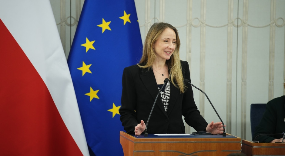7 mil PLN independentemente da renda. O benefício será indexado