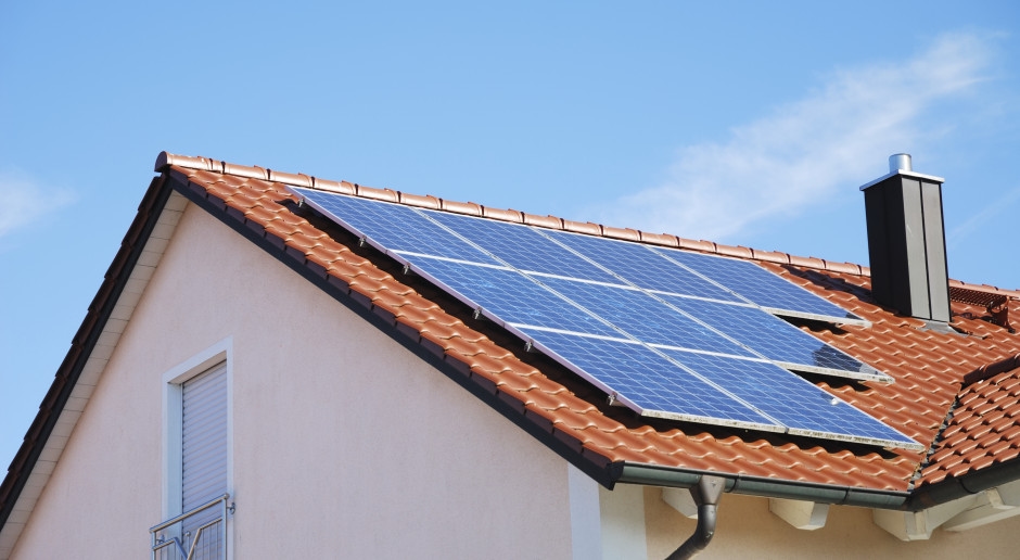Een doorbraak in de Poolse zonne-energie. Geen kosten meer en geen overschotten meer weggeven.