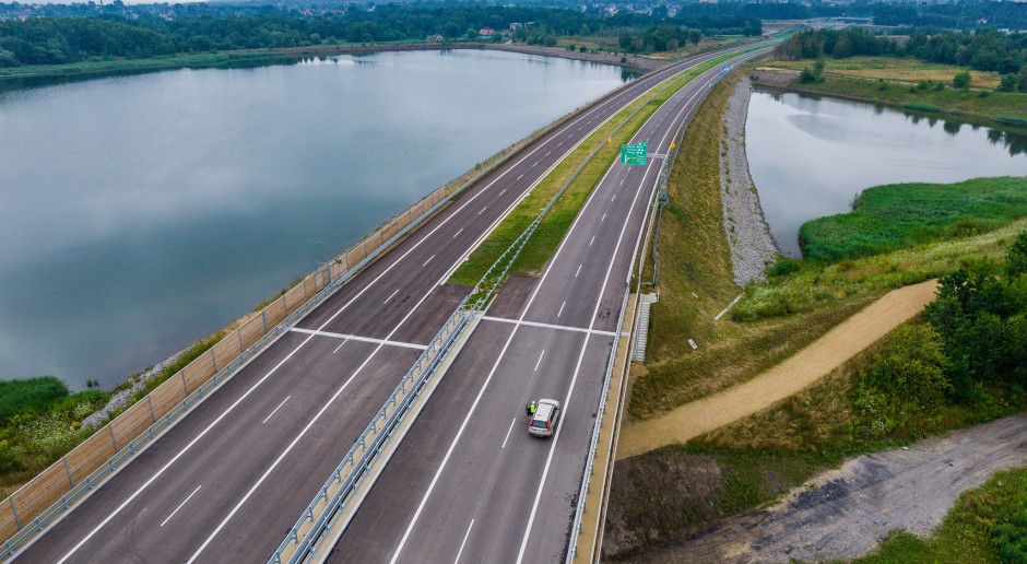 A via expressa mais aguardada. Em breve, os motoristas poderão viajar com conforto.