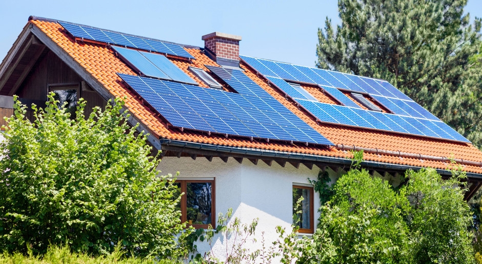 Uma revolução na energia fotovoltaica polonesa. O fim das taxas e o retorno do excedente de energia.