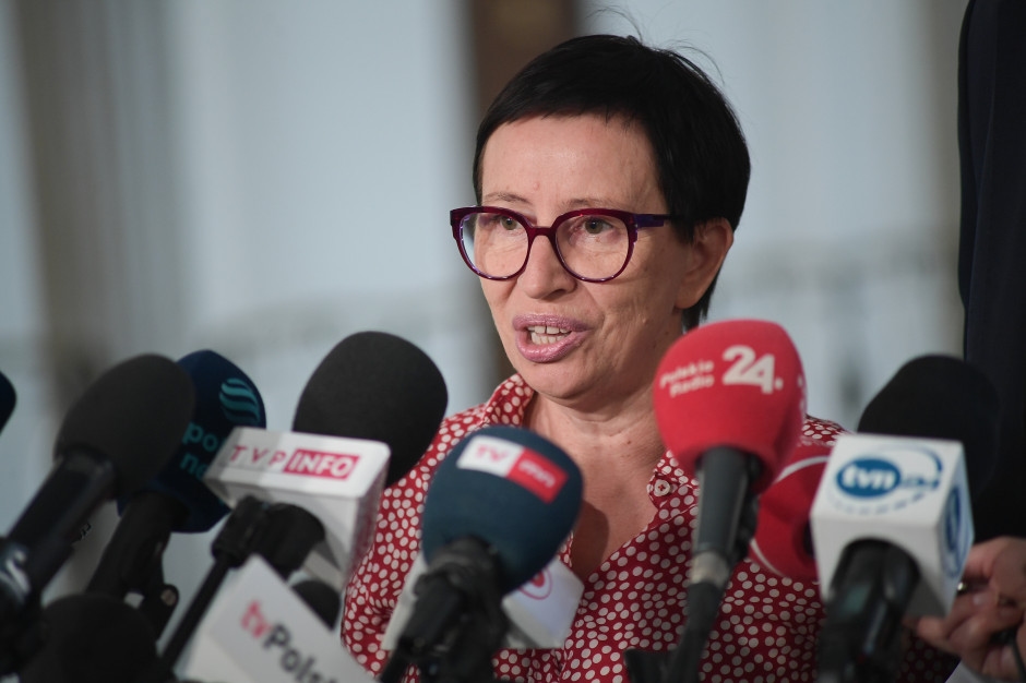 Powstał parlamentarny zespół ds. pielęgniarek i położnych. W składzie była ministra zdrowia