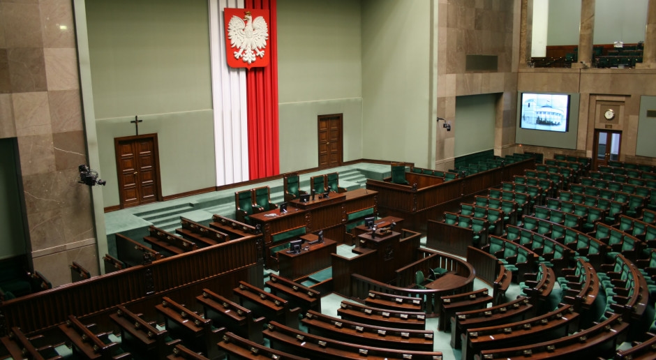 Aumentos salariales para los médicos, el futuro de la profesión de enfermería, la Red Nacional de Cardiología. El Sejm vuelve al trabajo