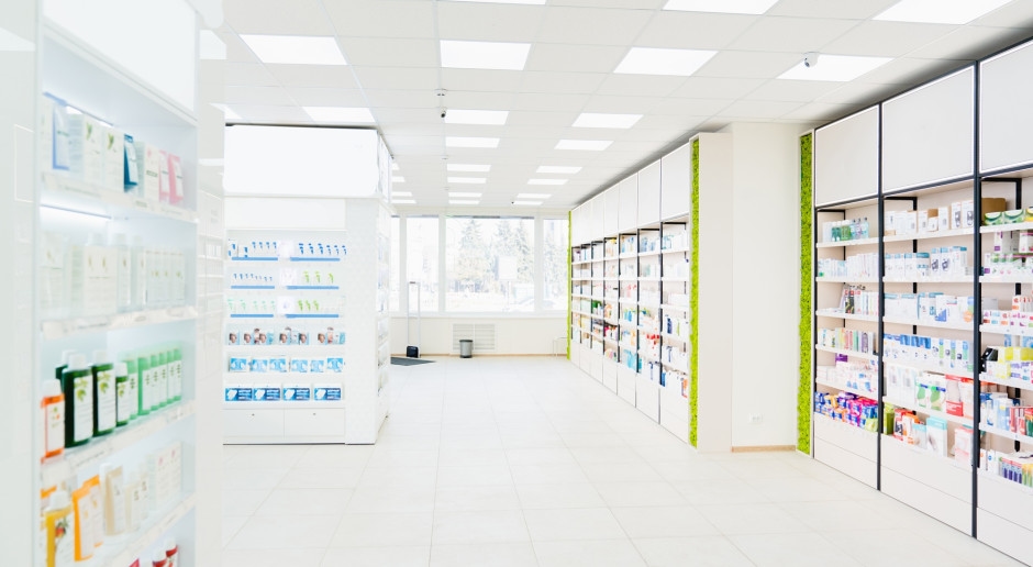 La honestidad de una farmacéutica que adora el verano. «Médicos de vacaciones, ventas mínimas».