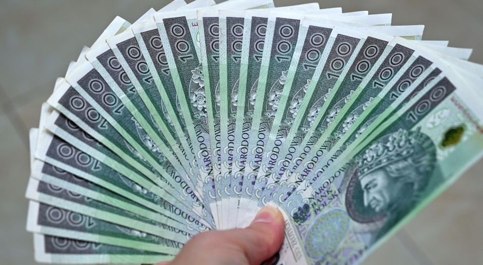 Es ist Zeit zu beginnen. Mehrere hundert Zloty warten auf Studenten - unabhängig vom Einkommen
