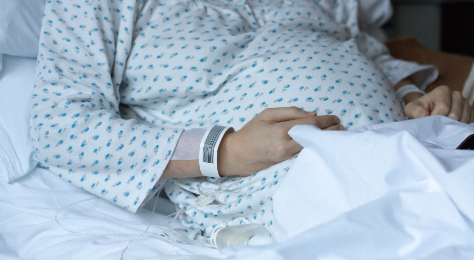 Pathologies dans les fondations des hôpitaux ? Le ministère de la Santé ne reconnaît pas le problème.
