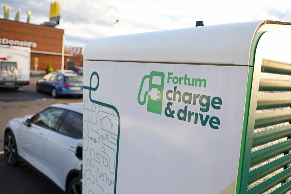 Finnish company takes over Polish energy supplier from French