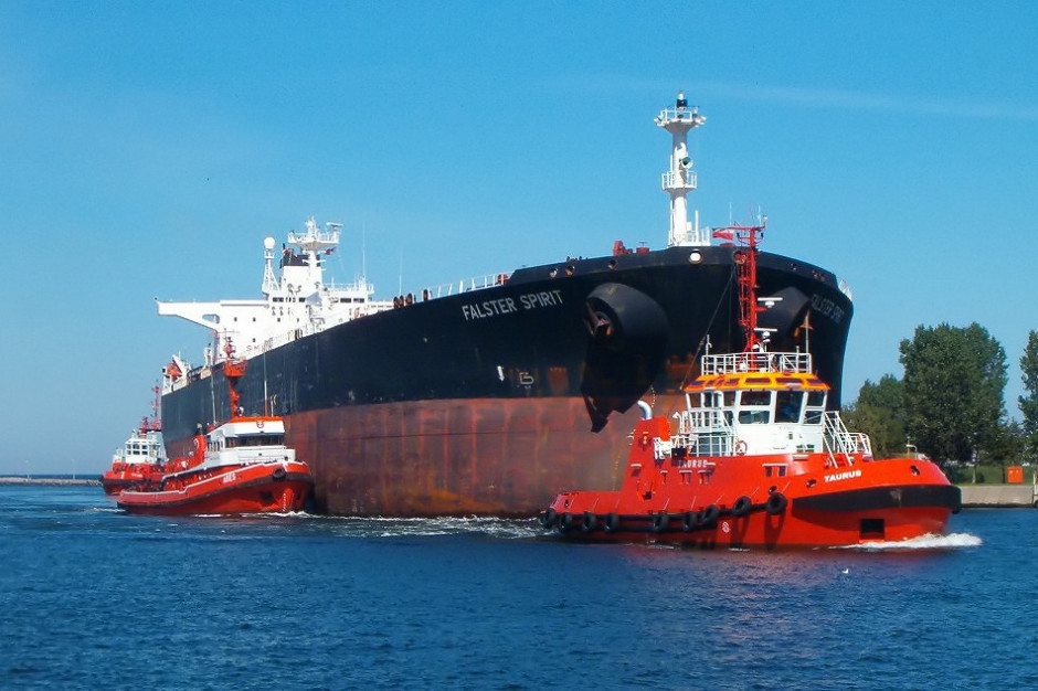 Incendio en un petrolero que transportaba petróleo ruso desde un puerto del Mar Báltico