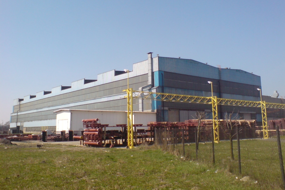 A Polish company steeped in tradition is disappearing from the stock exchange. It's too late to save it.