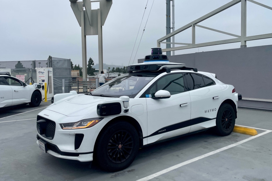 Musk znów ma problemy. Tesla i miliarder pozwani przez akcjonariuszy firmy