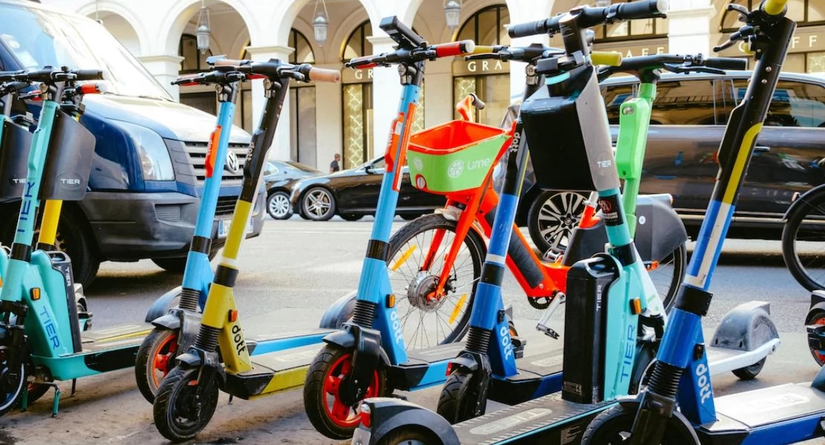 Los patinetes eléctricos son como trampas para andar. Los médicos advierten de accidentes graves.