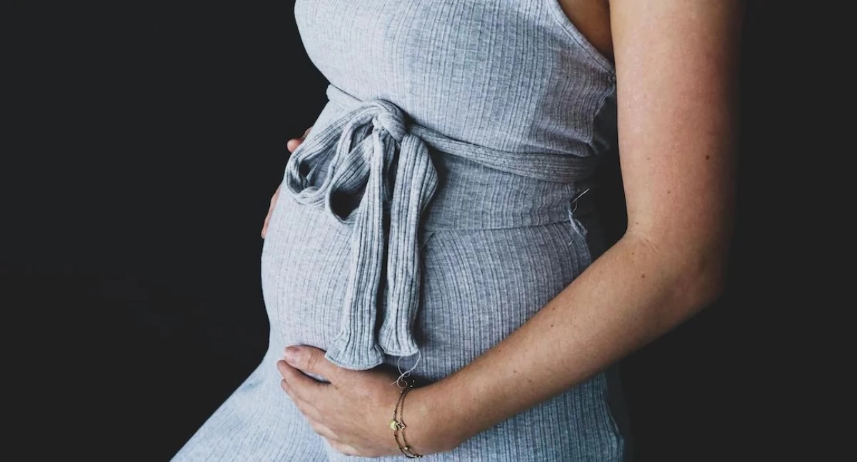 Níveis muito baixos de açúcar no sangue antes da gravidez podem aumentar o risco de parto prematuro.