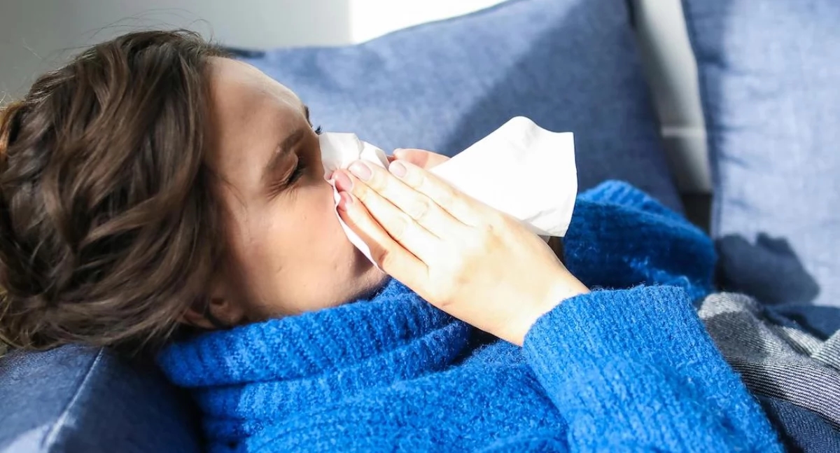 Influenza, COVID-19, herpes zoster: infezioni che possono portare a infarto o ictus