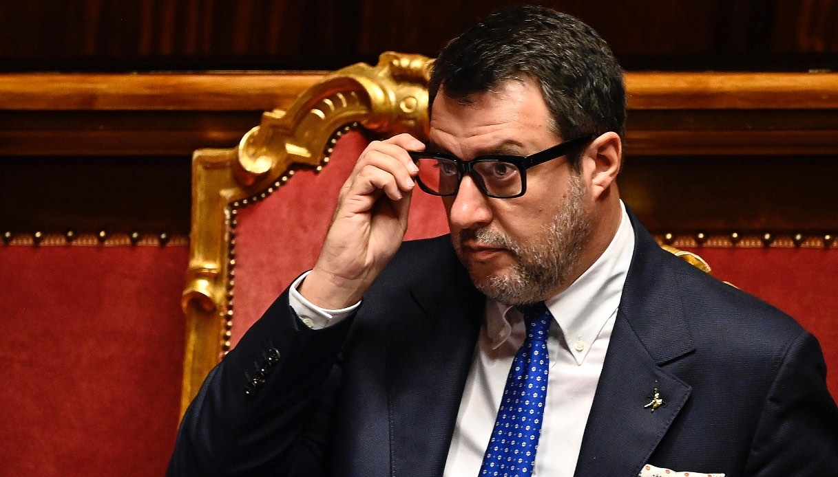 Decreto de Infraestructura, nuevas tarifas aéreas y Puente del Estrecho en borrador