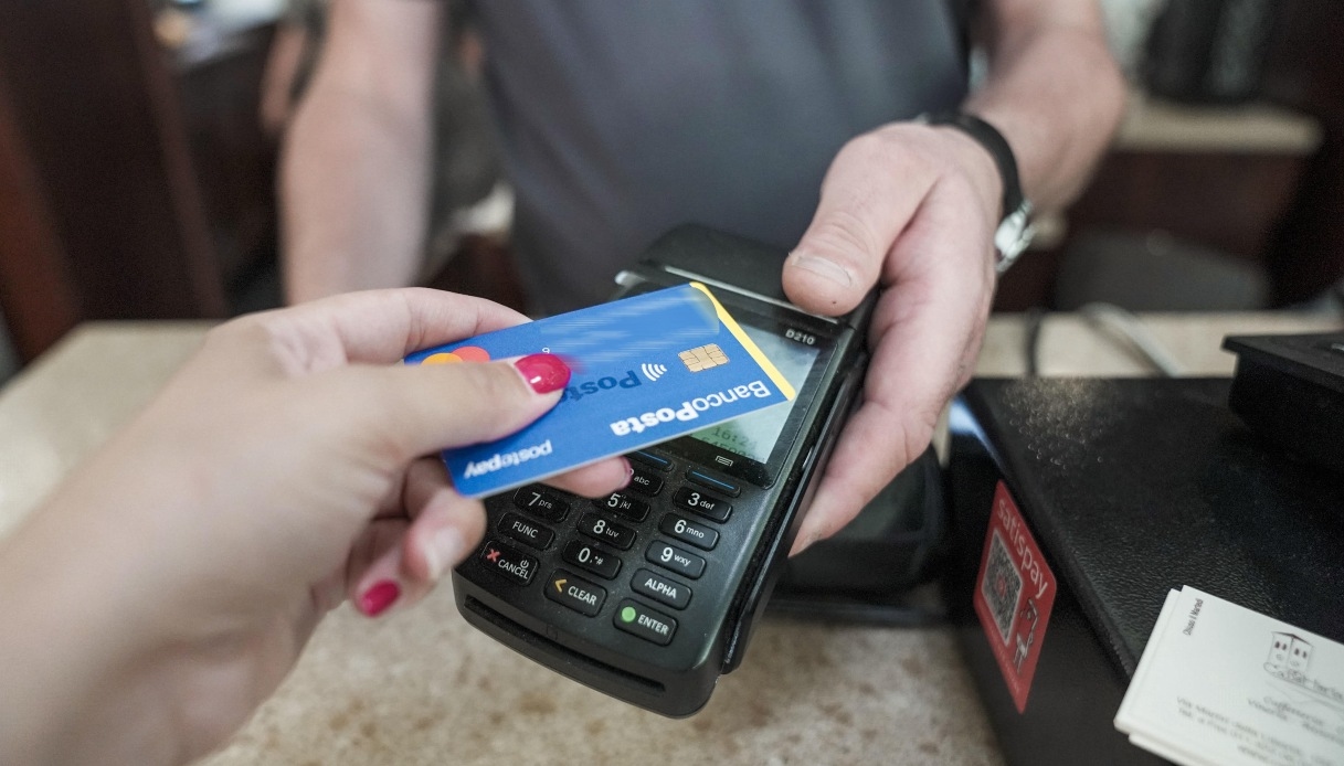 Cigarettes can no longer be paid for by card, POS requirement abolished