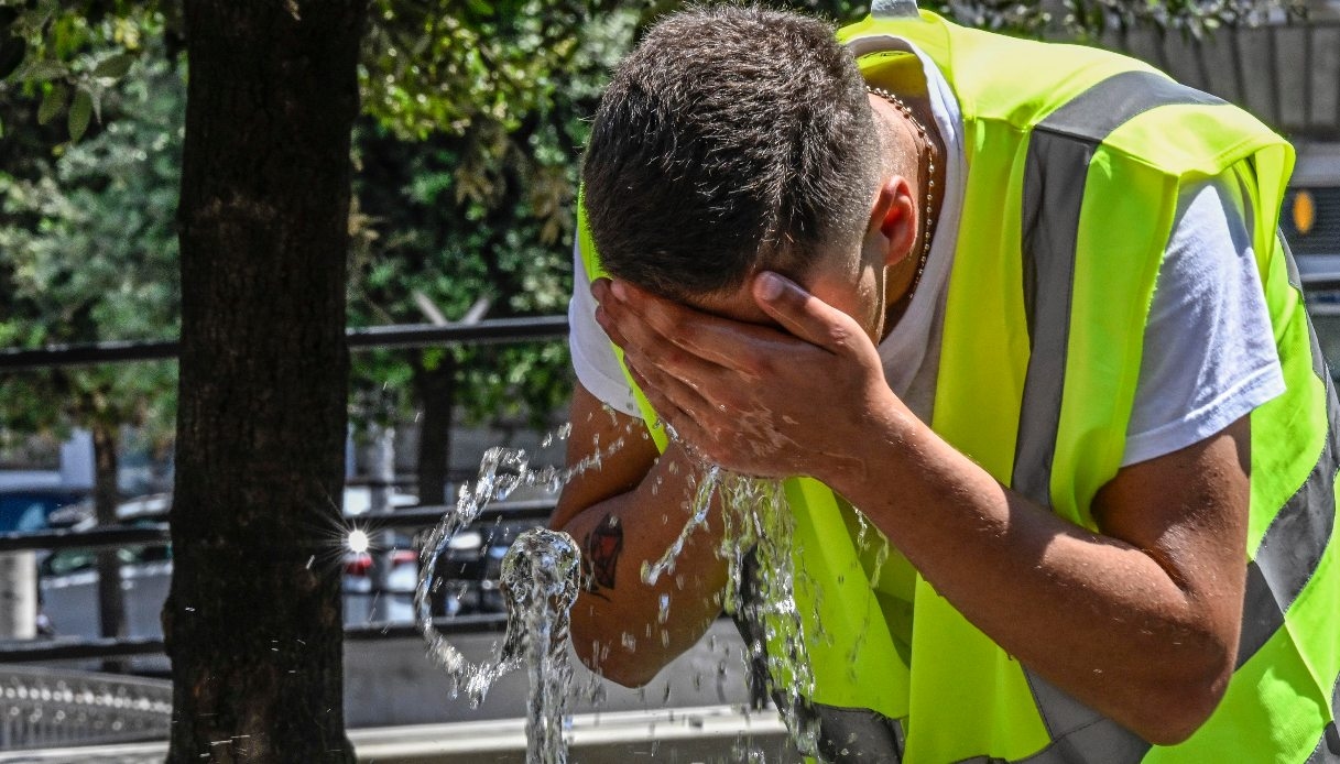 Heatwave in Italy, the regions' measures to protect outdoor workers