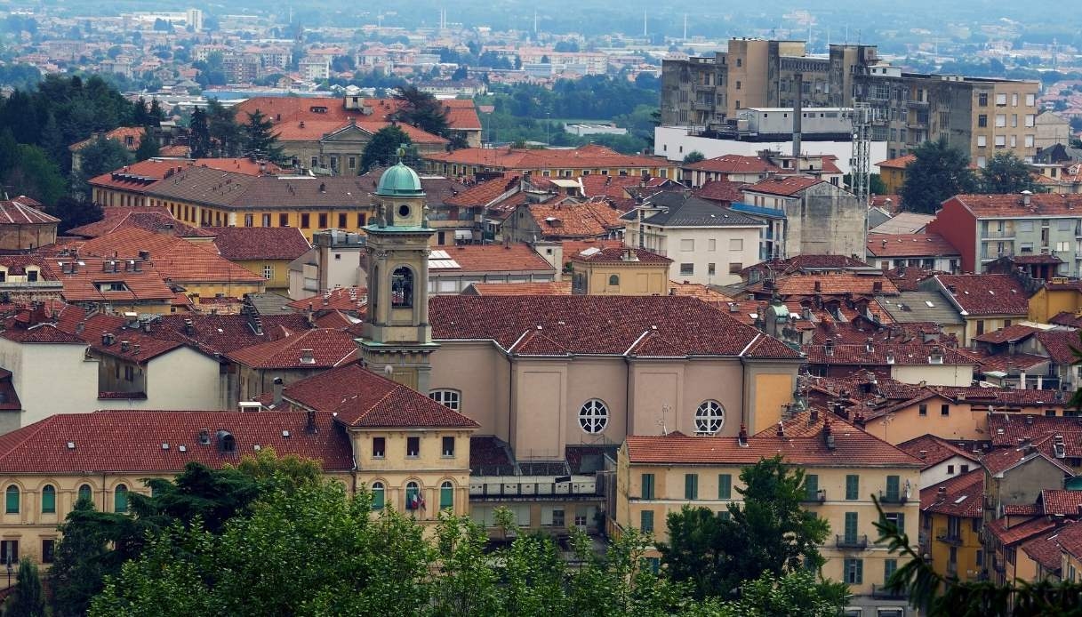 ¿Vale la pena comprar una casa usada en Piedmont? Precios por metro cuadrado.