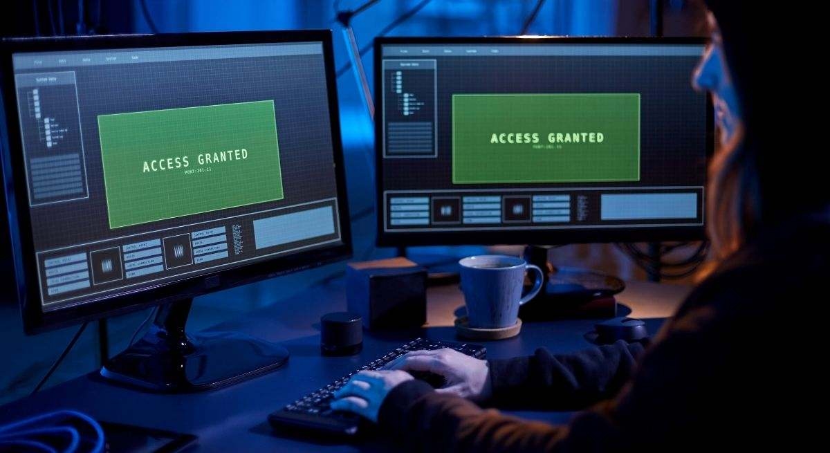 Researchers warn the public: "Cybercriminals can turn on your home's heating, make videos without you noticing, and even open your windows."