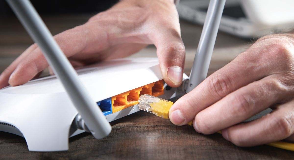 Quem tem uma porta USB livre no seu roteador de internet tem um grande tesouro: por que e para que ela serve?