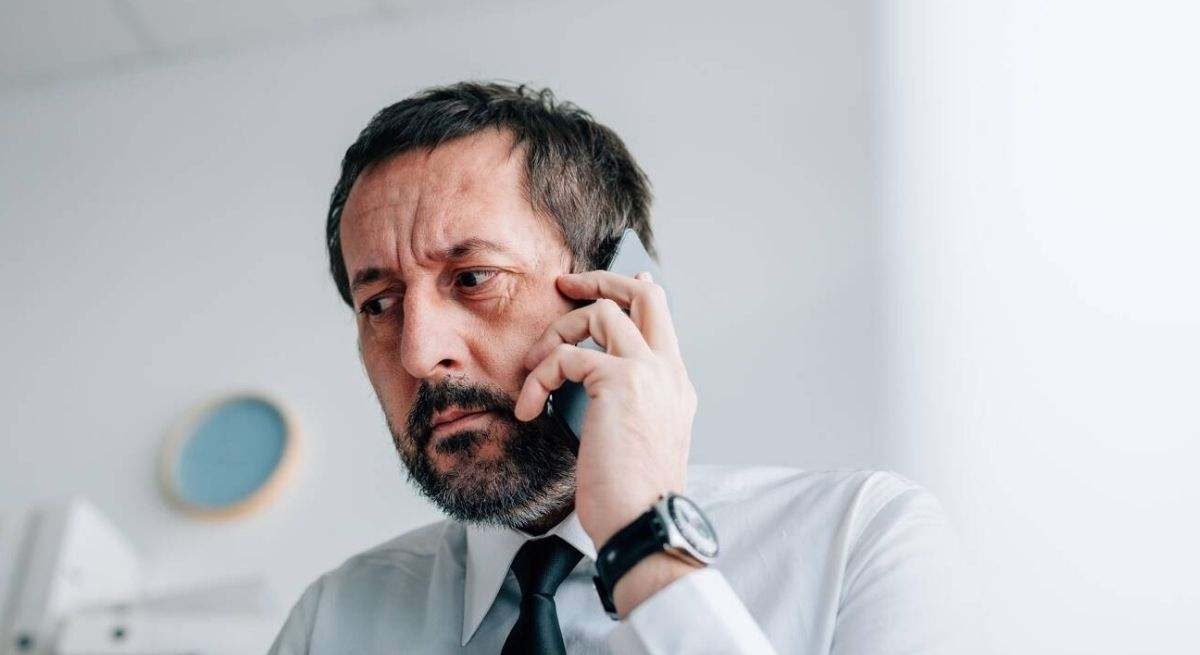 Yeni bir bankacılık dolandırıcılığı binlerce kullanıcıyı uyardı: "Tanınmayan bir cihazdan uygunsuz erişim."