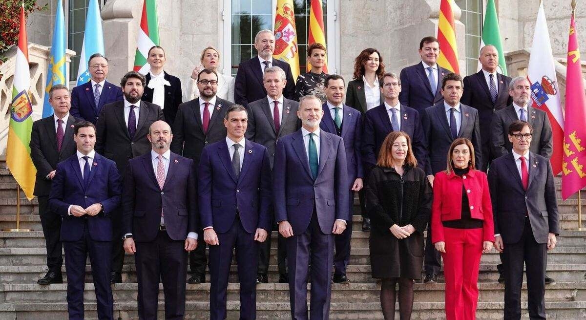 The regional governments are exposed to a debt increase of 13.7 billion in the coming years amid debate on debt forgiveness.