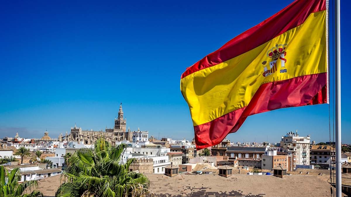 There aren't enough workers in Spain to feed so many mouths: the economy will only grow 0.13% annually until 2060.