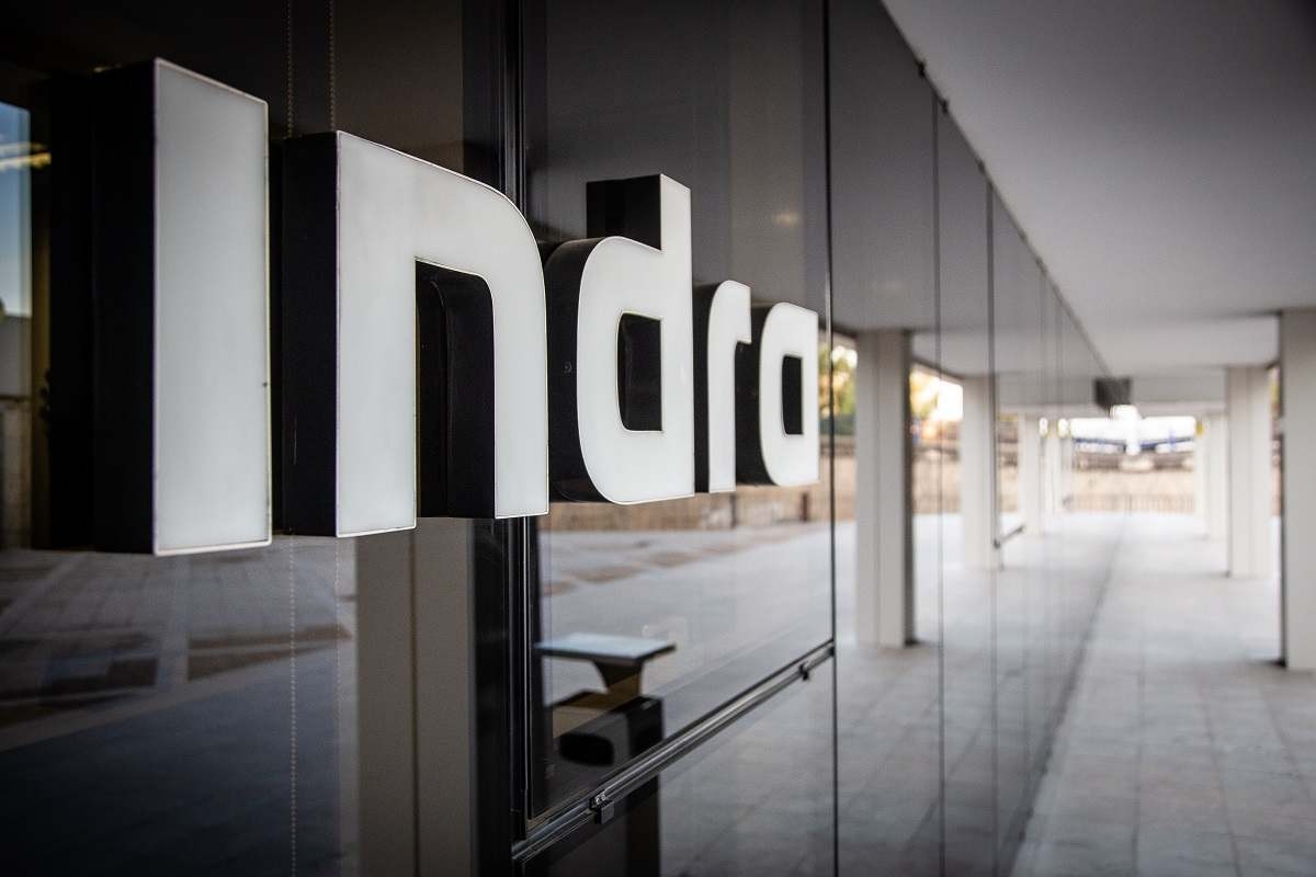UBS casi duplica su capital de Indra ante los previsibles movimientos de Escribano